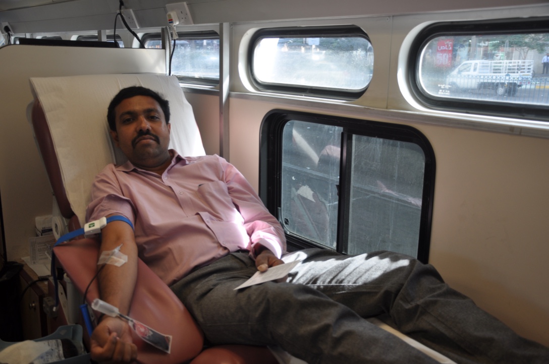 Blood Donation Abu Dhabi 2016- 019