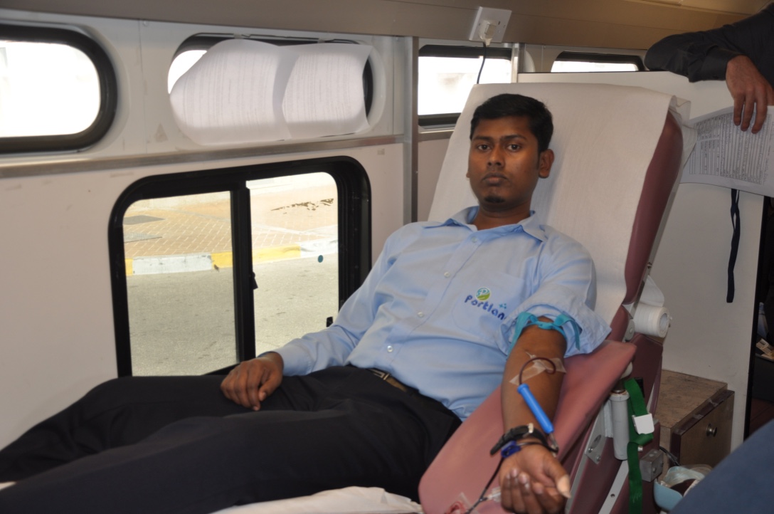 Blood Donation Abu Dhabi 2016- 041