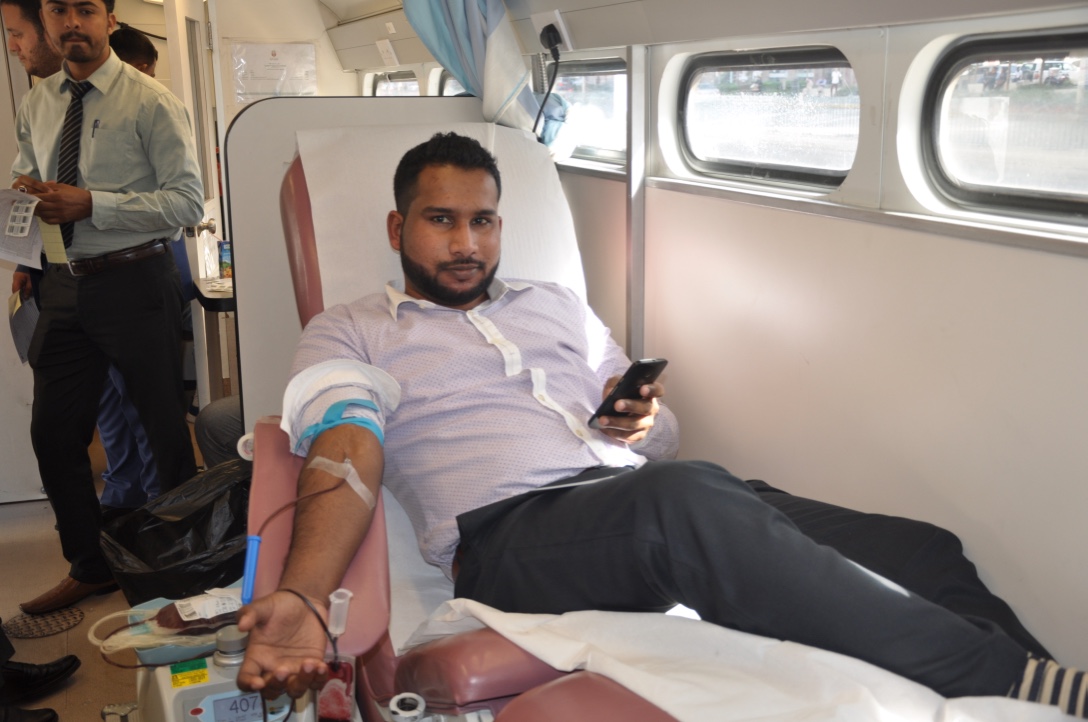 Blood Donation Abu Dhabi 2016- 042