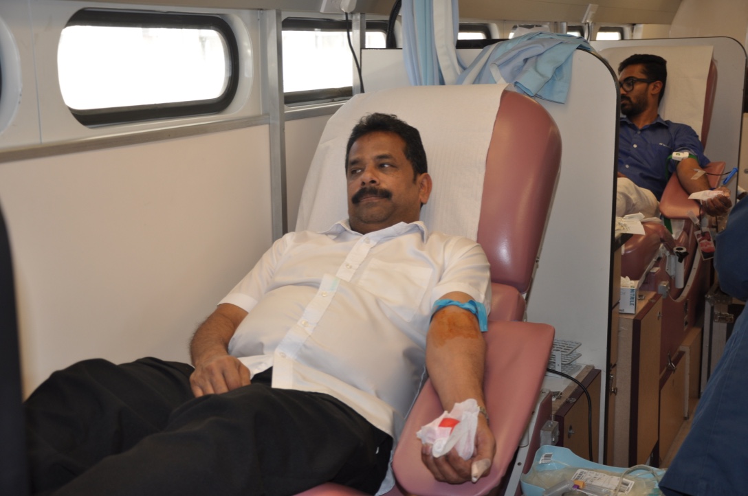 Blood Donation Abu Dhabi 2016- 056
